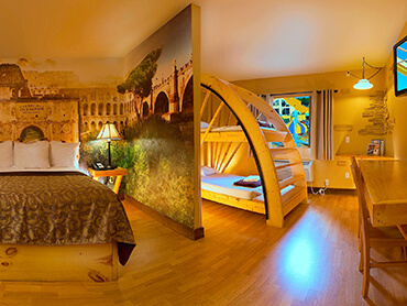 Mt. Olympus Hotel Room >> 0 to 1 minutes to the Park