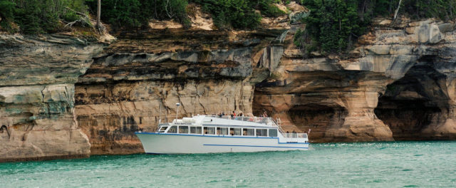 A tour boat on the Wisconsin River