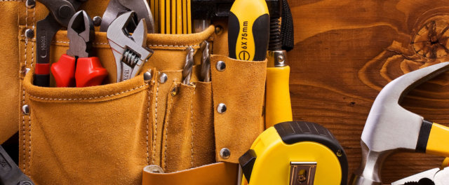 A tool belt full of tools