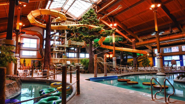 Indoor Water Parks to Visit During Fall and Winter